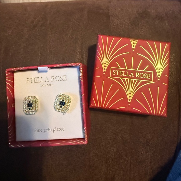 stella rose Jewelry - Stella Rose Gold and Black Earrings